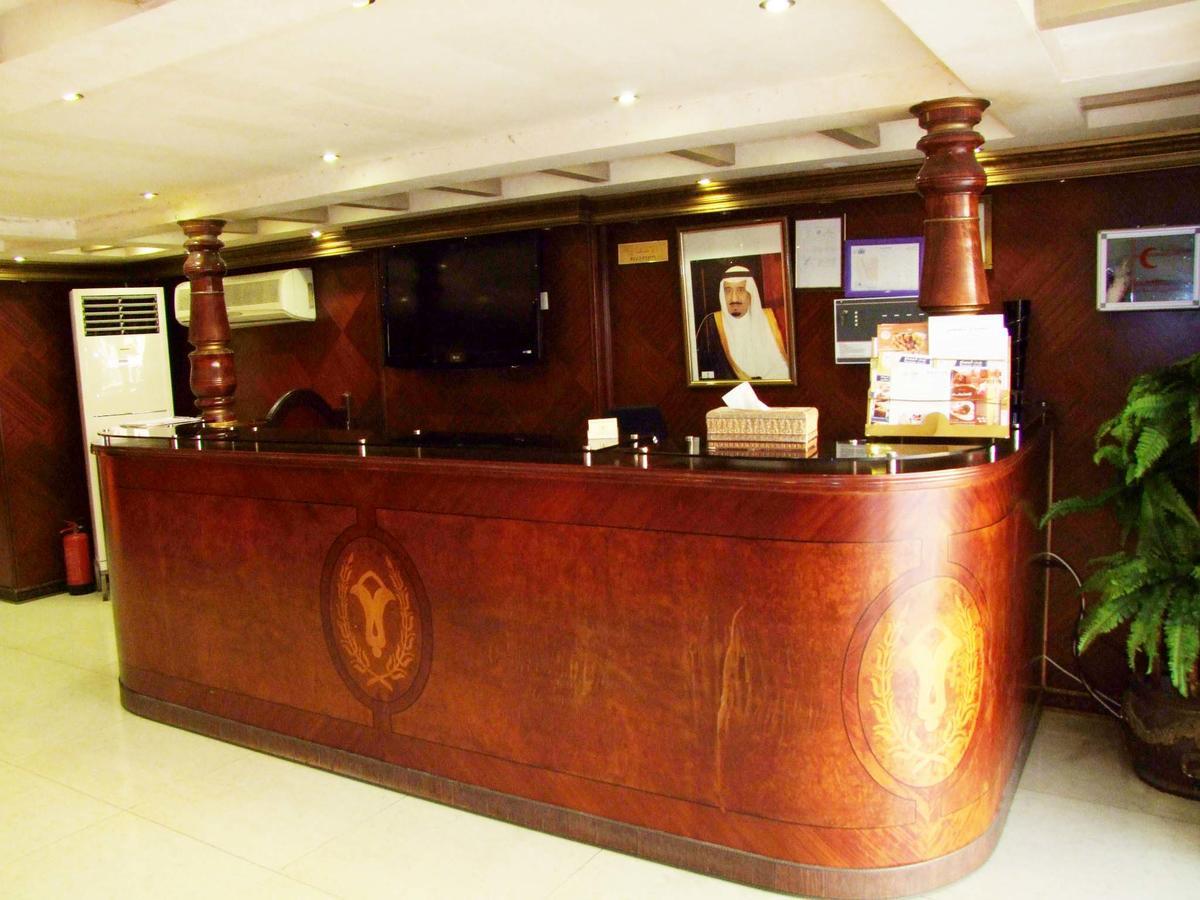 Basmah Shaqraa For Suits * Jeddah